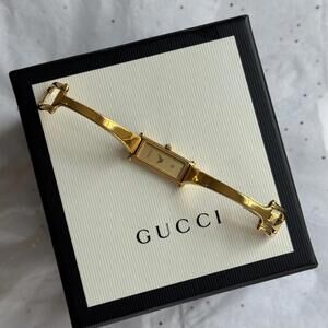 Vintage Authentic Gucci Running Gold Horsebit 1500L Watch